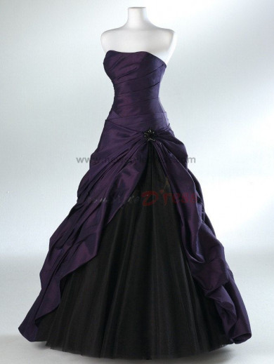 Chest creases Ball Gown Strapless Elegant Satin Silver Black and red ...